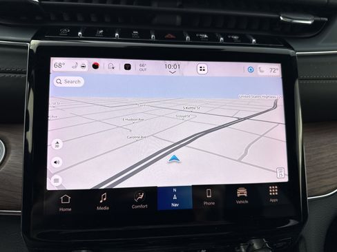 Used 2022 Jeep Grand Cherokee L Summit w/ Advanced Protech Group IV image 21