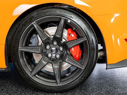 Used 2021 Ford Mustang Shelby GT500 w/ Carbon Fiber Track Pack image 42