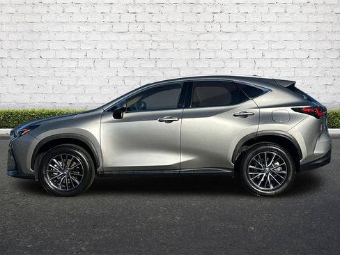 Used 2025 Lexus NX 250 FWD w/ Premium Package image 7