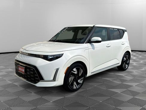 Used 2023 Kia Soul GT-Line FWD image 1