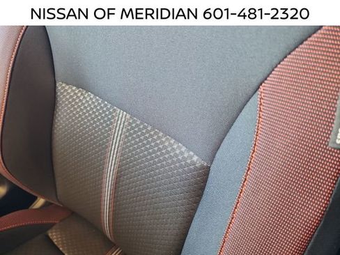 New 2025 Nissan Versa SR w/ Trunk Package image 13