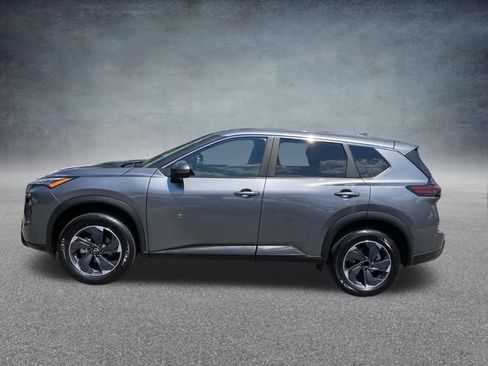 Used 2024 Nissan Rogue SV FWD image 5