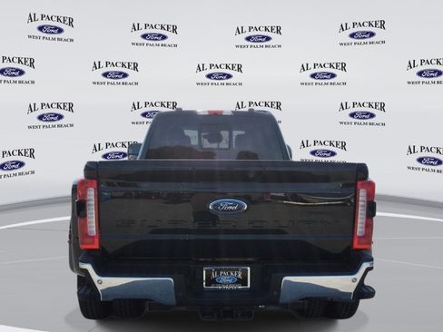 New 2026 Ford F350 XLT w/ XLT Premium Package AWD/4WD image 4