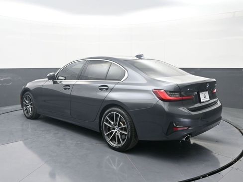 Used 2021 BMW 330i xDrive Sedan w/ Convenience Package image 5