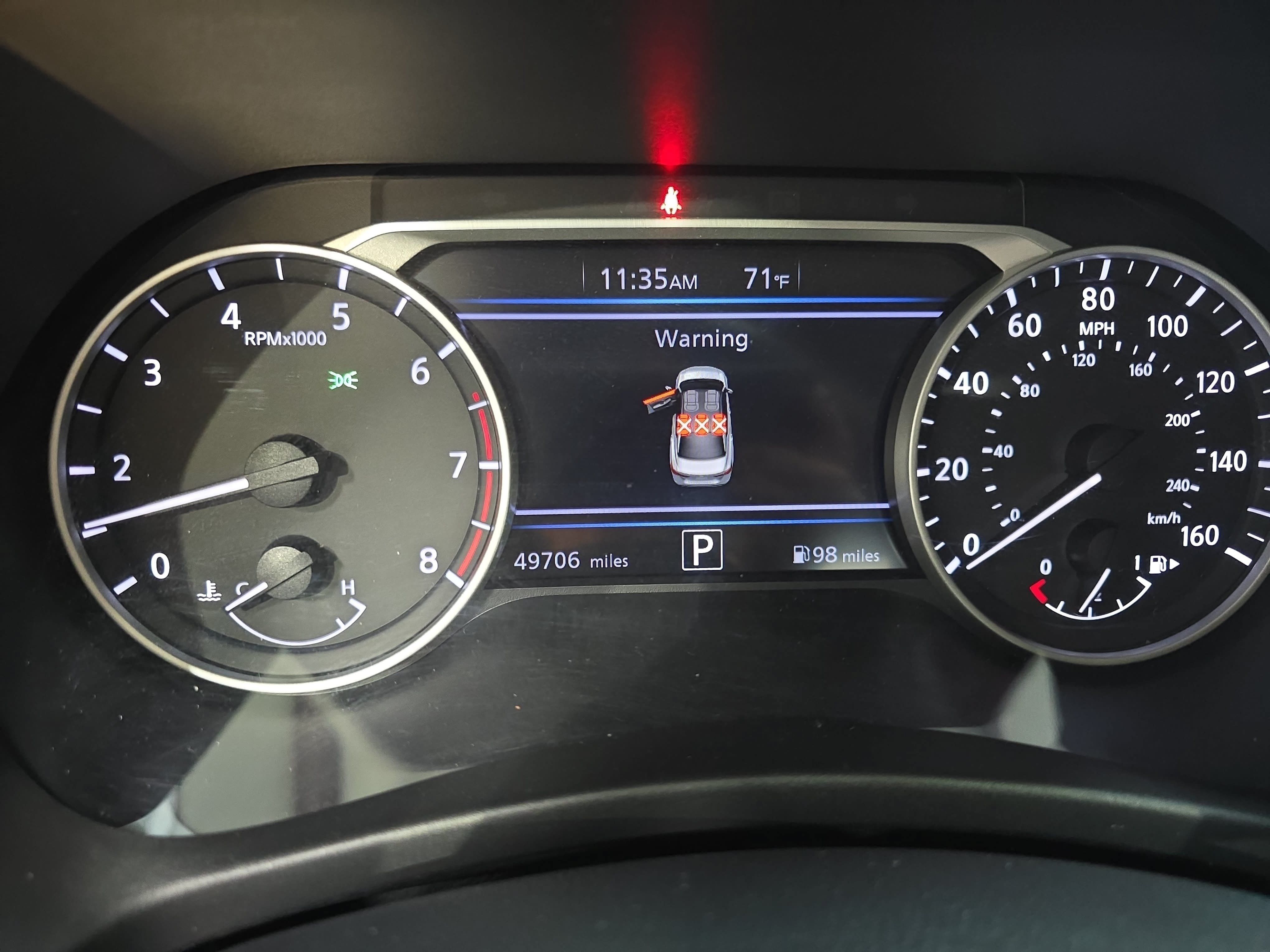 Used 2025 Nissan Sentra SR FWD image 16