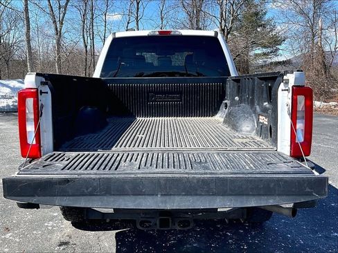Used 2023 Ford F250 XLT image 31