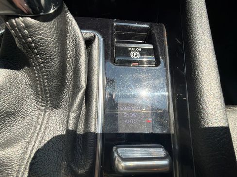 Used 2023 Jeep Compass Latitude AWD/4WD image 24