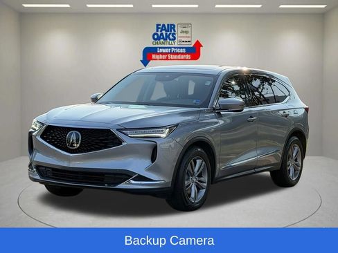 Used 2023 Acura MDX SH-AWD image 3