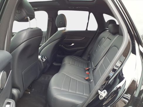 Used 2022 Mercedes-Benz GLC 300 GLC 300 image 12