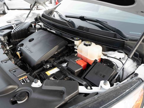 Used 2018 Buick Enclave Essence image 34