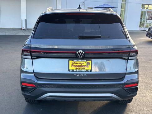 Certified 2025 Volkswagen Taos S image 4