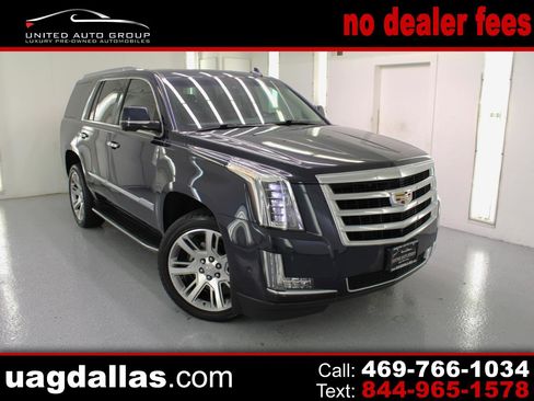 Used 2018 Cadillac Escalade Luxury image 1