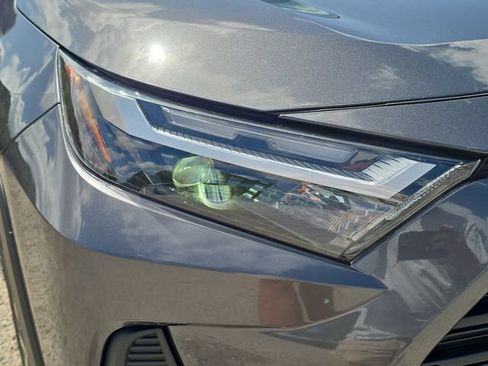 Used 2024 Toyota RAV4 LE FWD image 7