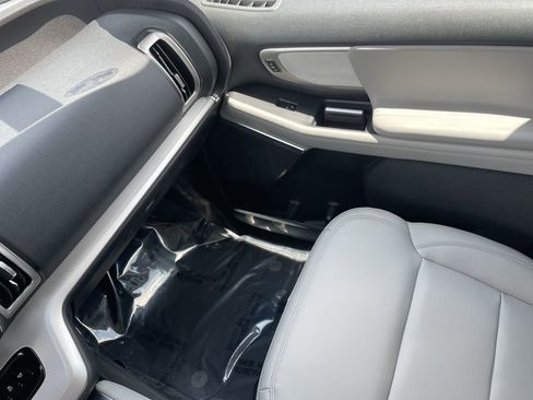 New 2026 Ford Expedition Max Active RWD image 16