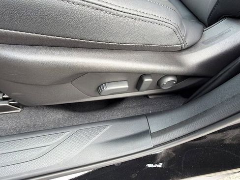 New 2026 Subaru Outback Premium image 21