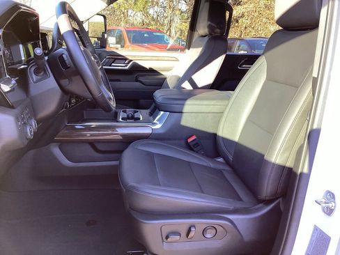 Used 2025 Chevrolet Silverado 2500 LT w/ All Star Edition image 5