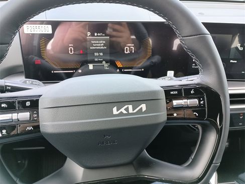 New 2026 Kia Sorento LX image 21