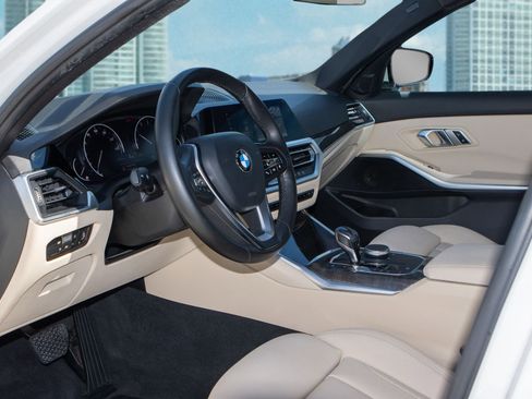 Used 2020 BMW 330i Sedan image 15