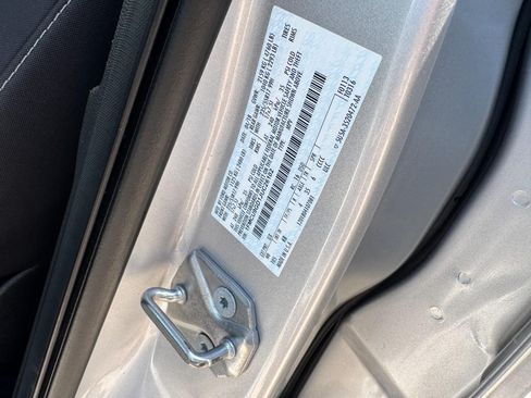 Used 2018 Ford Escape SE AWD/4WD image 23