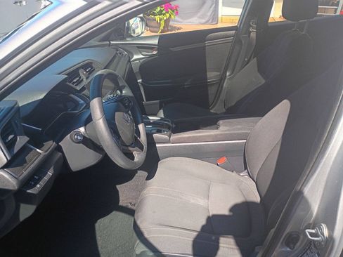 Used 2019 Honda Civic EX image 12