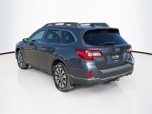 Used 2017 Subaru Outback 3.6R Limited AWD/4WD image 5
