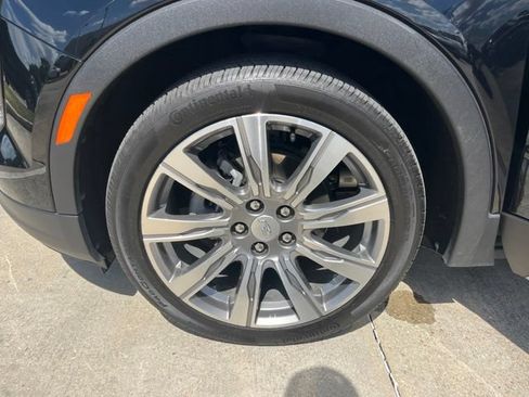 Used 2023 Cadillac XT4 Premium Luxury w/ Technology Package FWD image 38