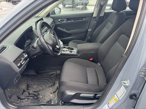 Used 2023 Honda Civic EX image 6
