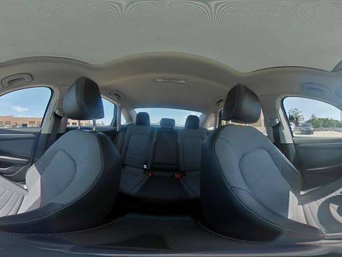 Used 2025 Volkswagen Jetta SE FWD image 43