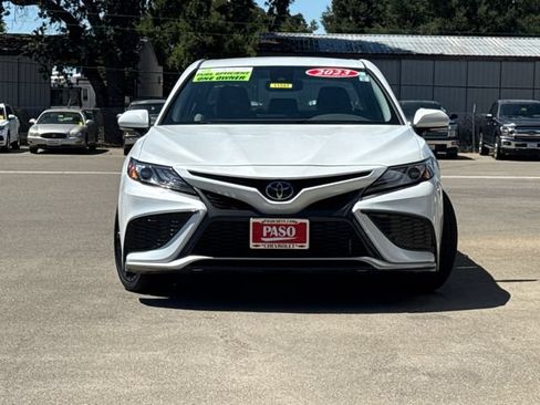 Used 2023 Toyota Camry XSE FWD image 8
