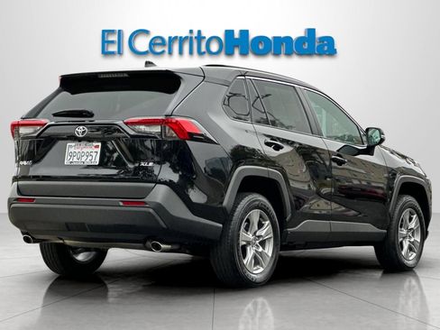 Used 2024 Toyota RAV4 XLE w/ Convenience Package FWD image 3