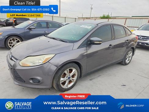 Used 2014 Ford Focus SE FWD image 1