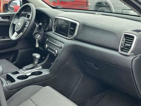 Used 2022 Kia Sportage LX image 24