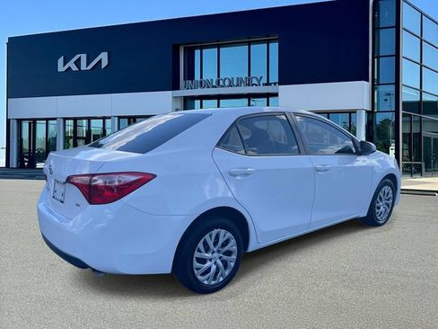 Used 2019 Toyota Corolla LE FWD image 6