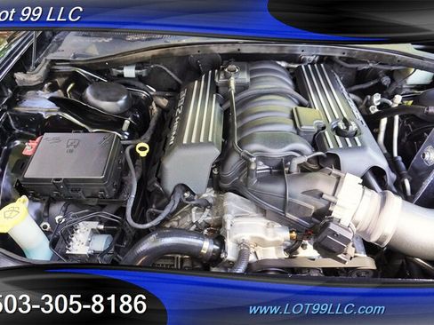 Used 2017 Dodge Charger SRT RWD image 19