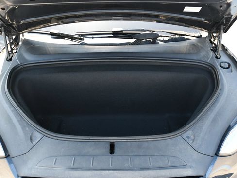 Used 2022 Tesla Model X AWD/4WD image 31