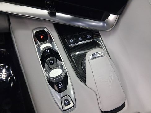 Used 2021 Chevrolet Corvette 3LT w/ Z51 Performance Package image 15