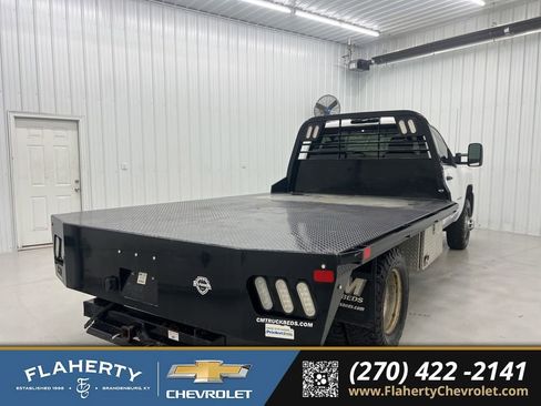 Used 2009 Chevrolet Silverado 3500 W/T w/ Snow Plow Prep Package image 3