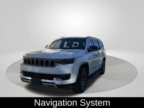 Used 2024 Jeep Wagoneer Series II w/ Flexible Seating Group image 3
