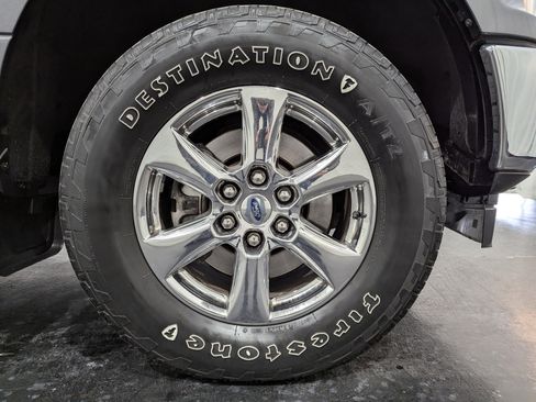 Used 2018 Ford F150 XLT w/ Equipment Group 302A Luxury image 5