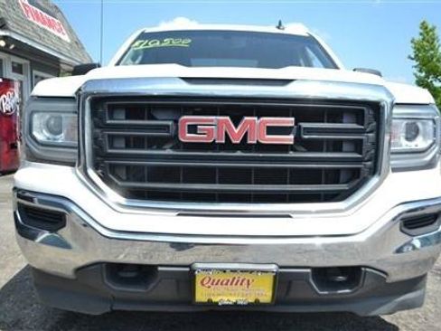 Used 2016 GMC Sierra 1500 4x4 Double Cab w/ Sierra Convenience Package image 3
