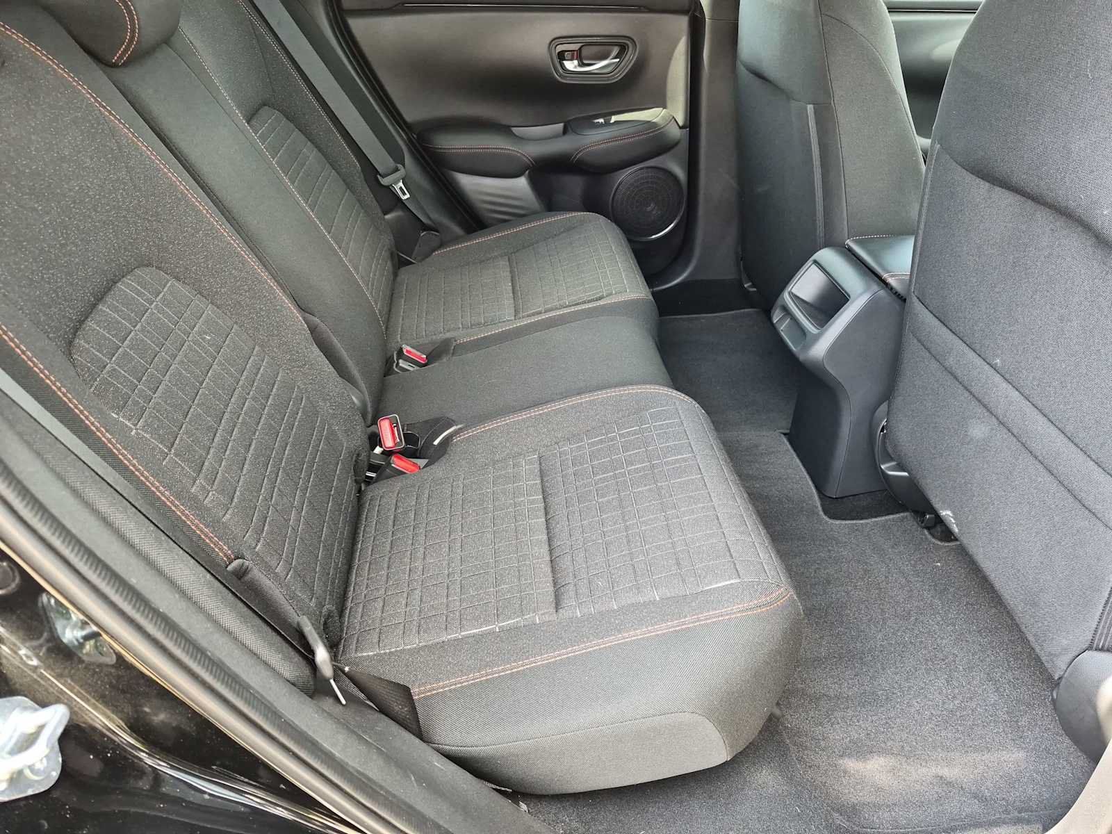 Certified 2025 Honda HR-V Sport image 18
