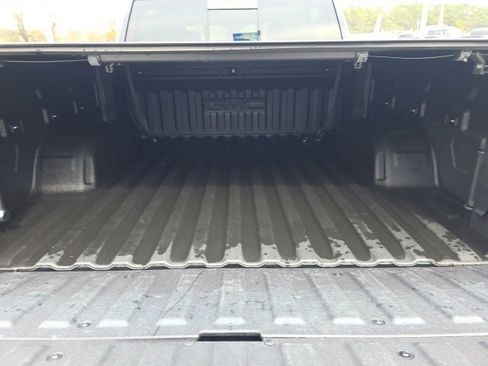 Used 2025 GMC Sierra 1500 AT4 w/ AT4 Premium Package image 11