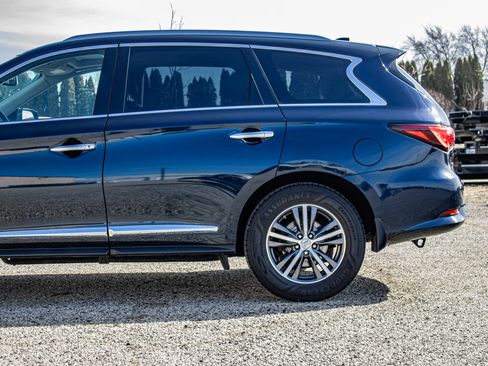 Used 2019 INFINITI QX60 Luxe w/ Essential Package image 47