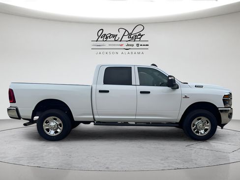 Used 2025 RAM 2500 Tradesman AWD/4WD image 2