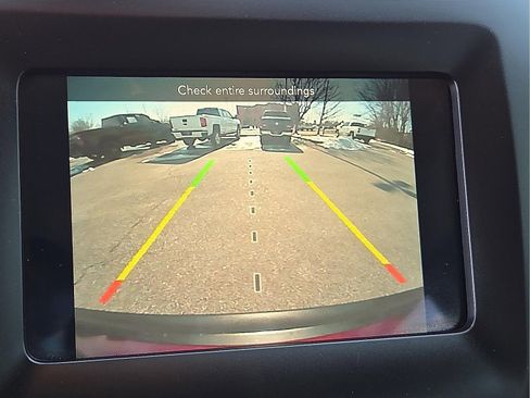 Used 2019 Jeep Cherokee Latitude w/ Popular Appearance Group image 16