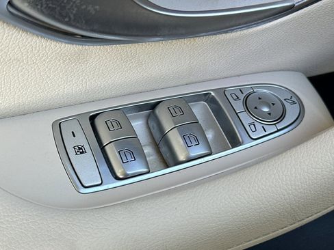 Certified 2022 Mercedes-Benz E 350 Sedan image 11