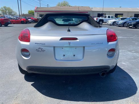Used 2008 Pontiac Solstice Convertible w/ Preferred Package RWD image 6