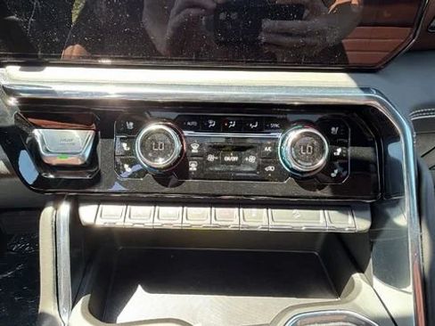 New 2026 GMC Sierra 2500 Denali Ultimate AWD/4WD image 24