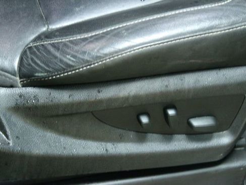 Used 2017 Chevrolet Silverado 1500 LTZ Z71 image 10