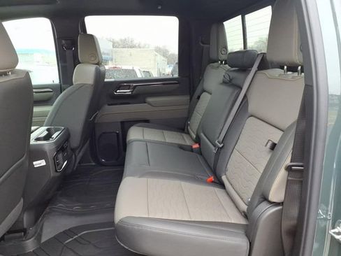 New 2026 Chevrolet Silverado 2500 ZR2 image 11